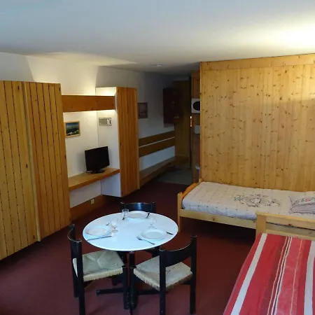 Cosy 3 Pers A Arc 1600 - Aux Pieds, Proche Commerces, Balcon Sud, Parking Et Wifi Inclus - Fr-1-411-421 아파트 Les Arcs (Savoie)